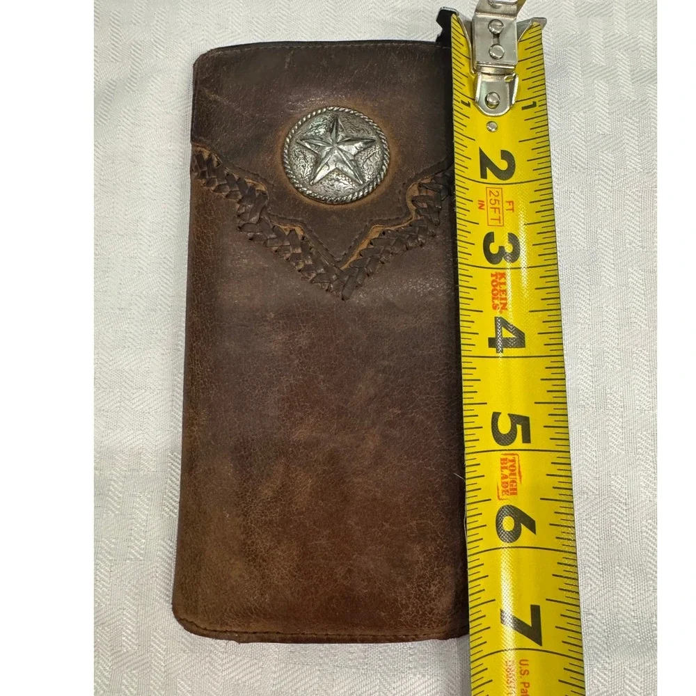 Nadim USA embrace rugged
